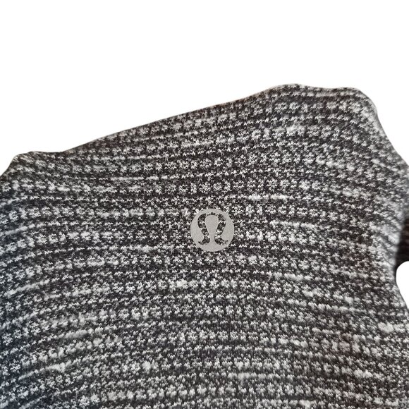 Lululemon Think Fast Long Sleeve Top Workout Activewear Running Women's 2 - Picture 12 of 13